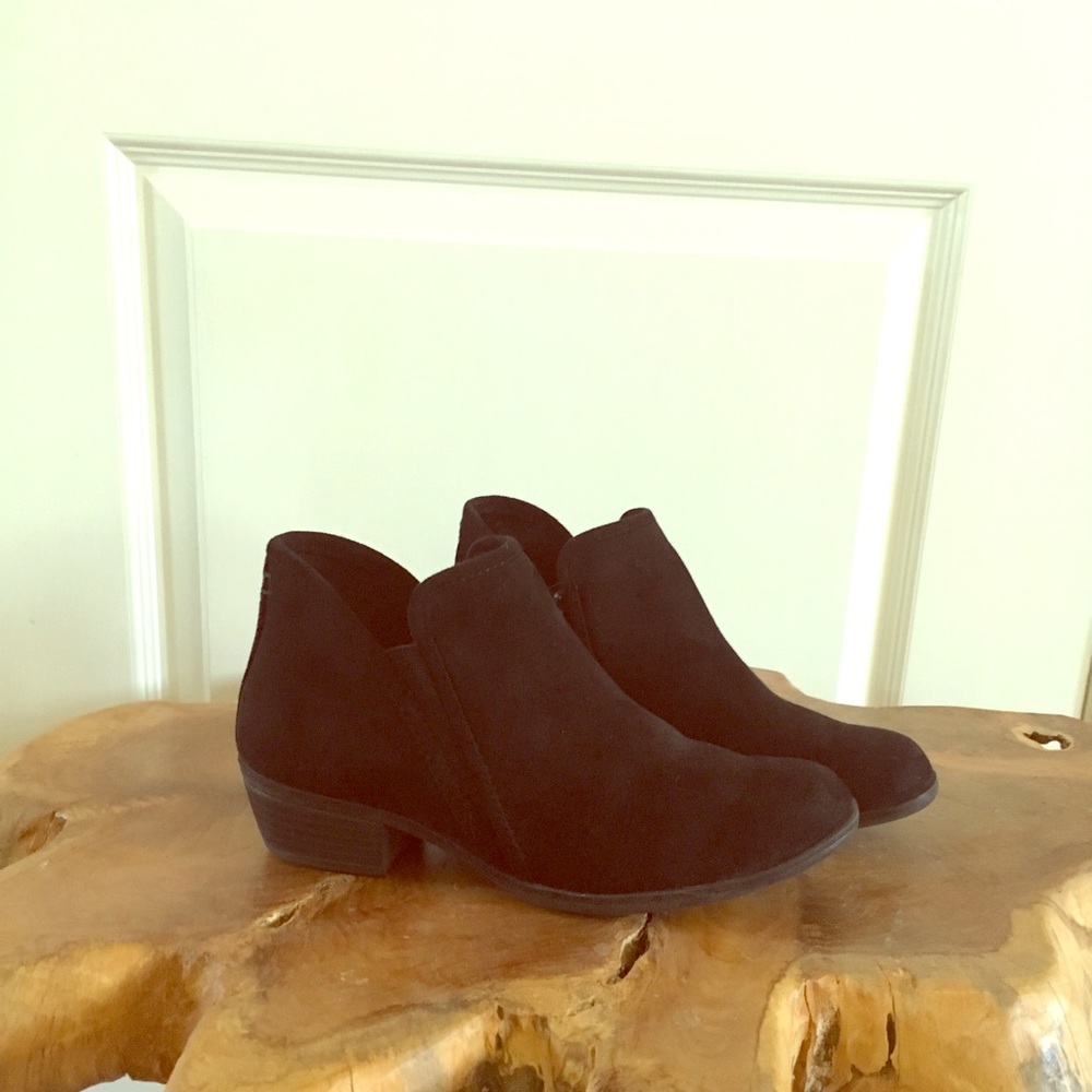 Black booties
